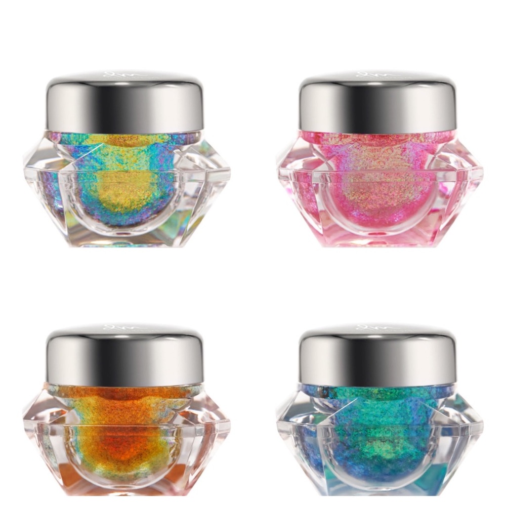 Danessa Myricks Infinite Chrome Flakes Eyeshadow